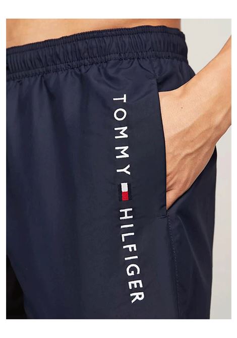Costume Tommy Jeans Original Medium Drawstring Blu Navy Uomo TOMMY HILFIGER SWIMWEAR | Costumi | UM0UM03258-DW5